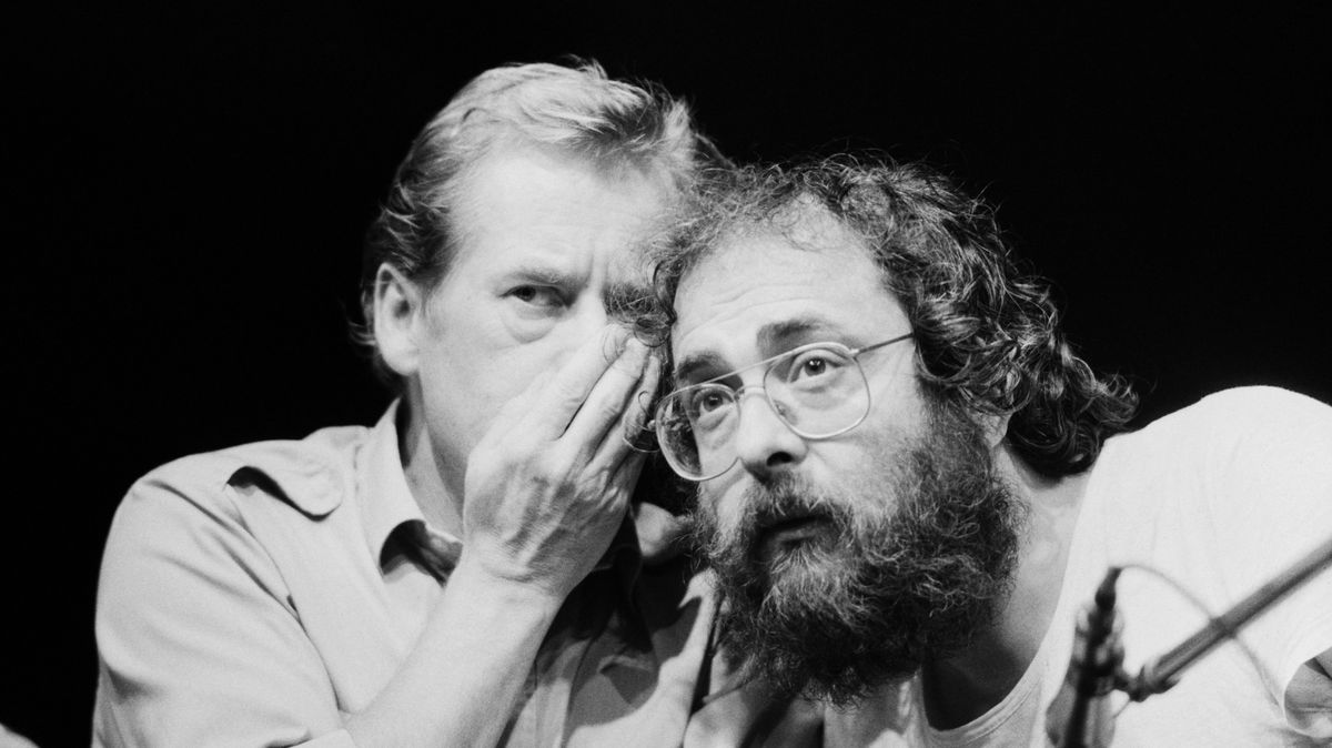 Ten zní jako Havel! Tajemník vzpomíná na osudové setkání i události 1989